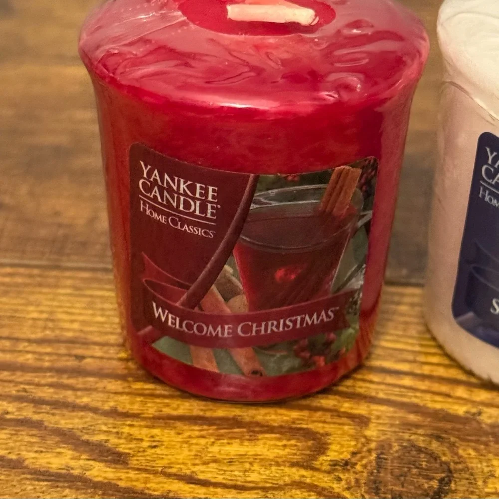 Yankee Candle Home Classics Votives Welcome Christmas &‎ Season’s Glow